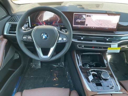 New 2026 BMW X5 xDrive50e w/ Climate Comfort Package image 14