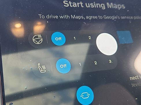 New 2026 Volvo XC90 B6 Plus w/ Protection Package Premier image 11