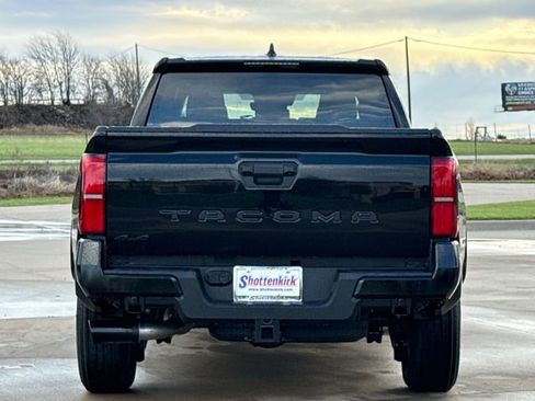 New 2026 Toyota Tacoma SR5 image 9
