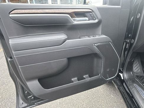 New 2026 GMC Sierra 1500 Elevation image 15