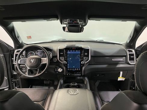 Used 2023 RAM 1500 Laramie AWD/4WD image 17