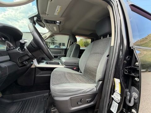 Used 2017 RAM 1500 Big Horn AWD/4WD image 21