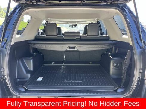 Used 2021 Toyota 4Runner SR5 Premium w/ Moonroof Package AWD/4WD image 17