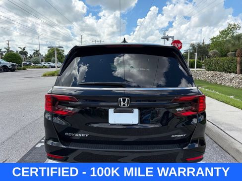 Used 2024 Honda Odyssey Sport image 8