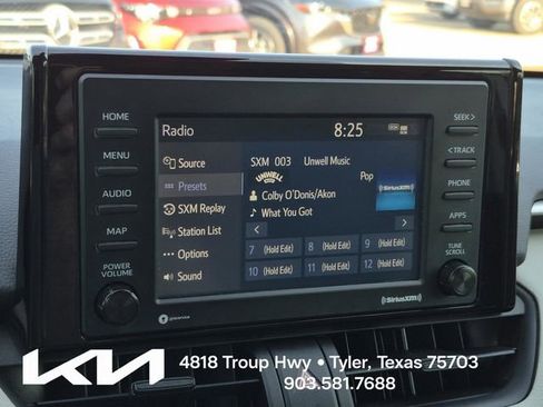 Used 2022 Toyota RAV4 XLE w/ Convenience Package FWD image 34