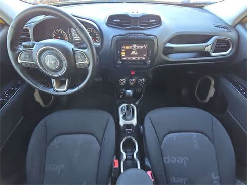 Used 2016 Jeep Renegade Latitude image 14