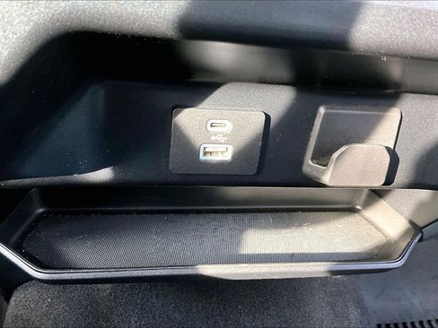 Used 2023 Ford F150 XLT image 17