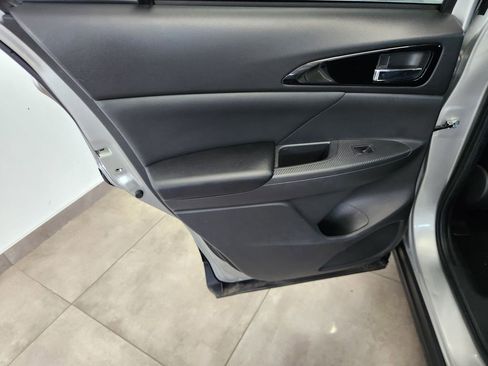 Used 2019 Mitsubishi Eclipse Cross SE image 12