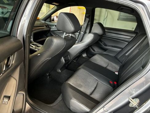 Used 2019 Honda Accord Sport image 24
