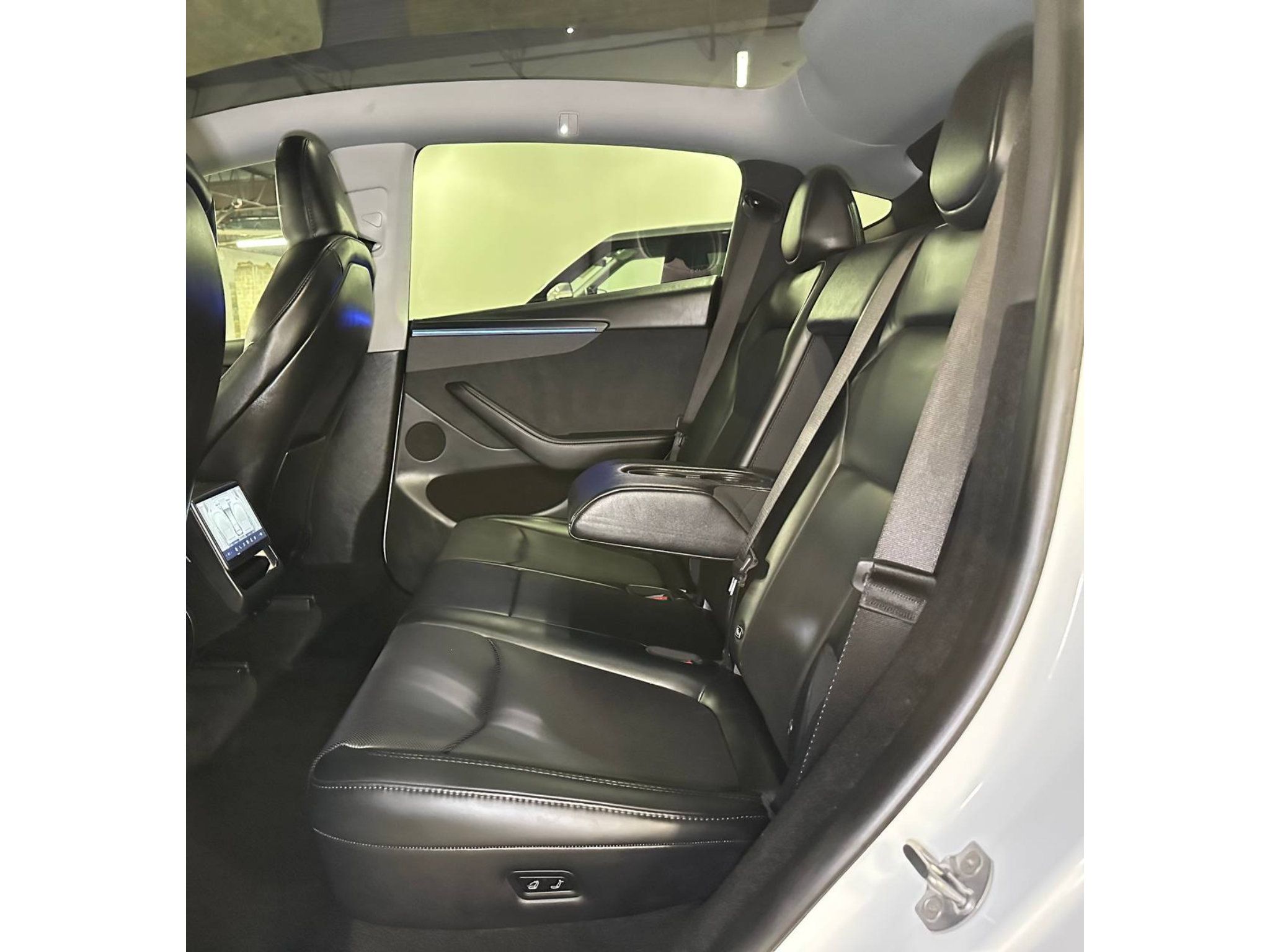 Used 2026 Tesla Model Y AWD image 21