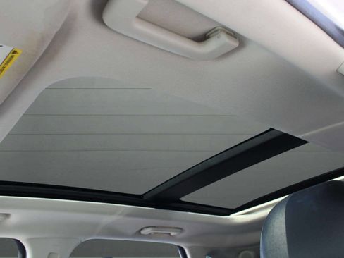 Used 2016 Ford Edge Titanium w/ Canadian Touring Package image 30