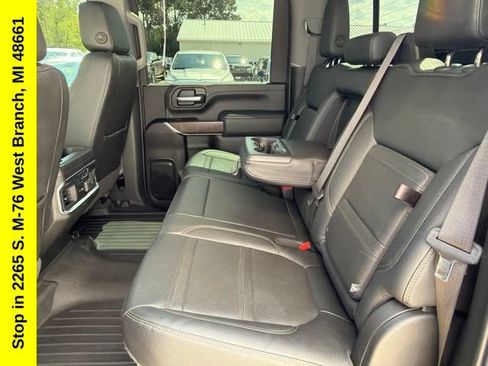 Used 2023 GMC Sierra 2500 Denali w/ Denali Ultimate Package AWD/4WD image 34