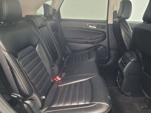 Used 2020 Ford Edge SEL AWD/4WD image 19
