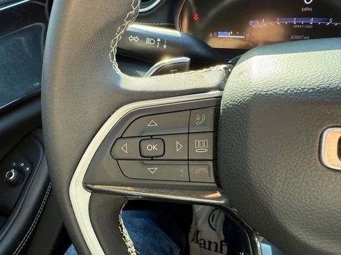 Used 2023 Jeep Grand Cherokee L Laredo image 20