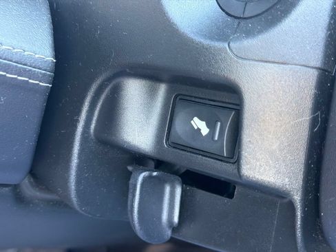 Used 2019 RAM 3500 Limited AWD/4WD image 27