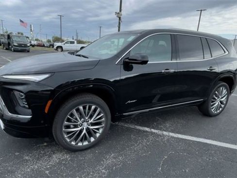 New 2025 Buick Enclave Avenir w/ Super Cruise Package image 6