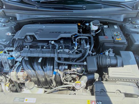 New 2026 Hyundai Elantra Sport FWD image 22