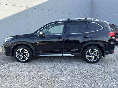 Certified 2023 Subaru Forester Touring AWD/4WD image 6
