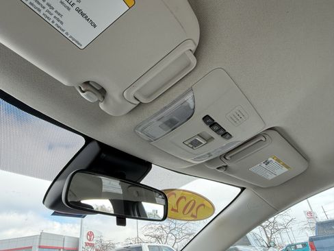 Certified 2022 Toyota Corolla LE image 27