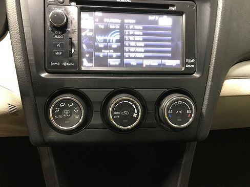 Used 2014 Subaru Impreza 2.0i Limited AWD/4WD image 29