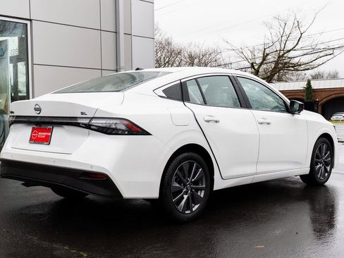 New 2026 Nissan Sentra SL image 6