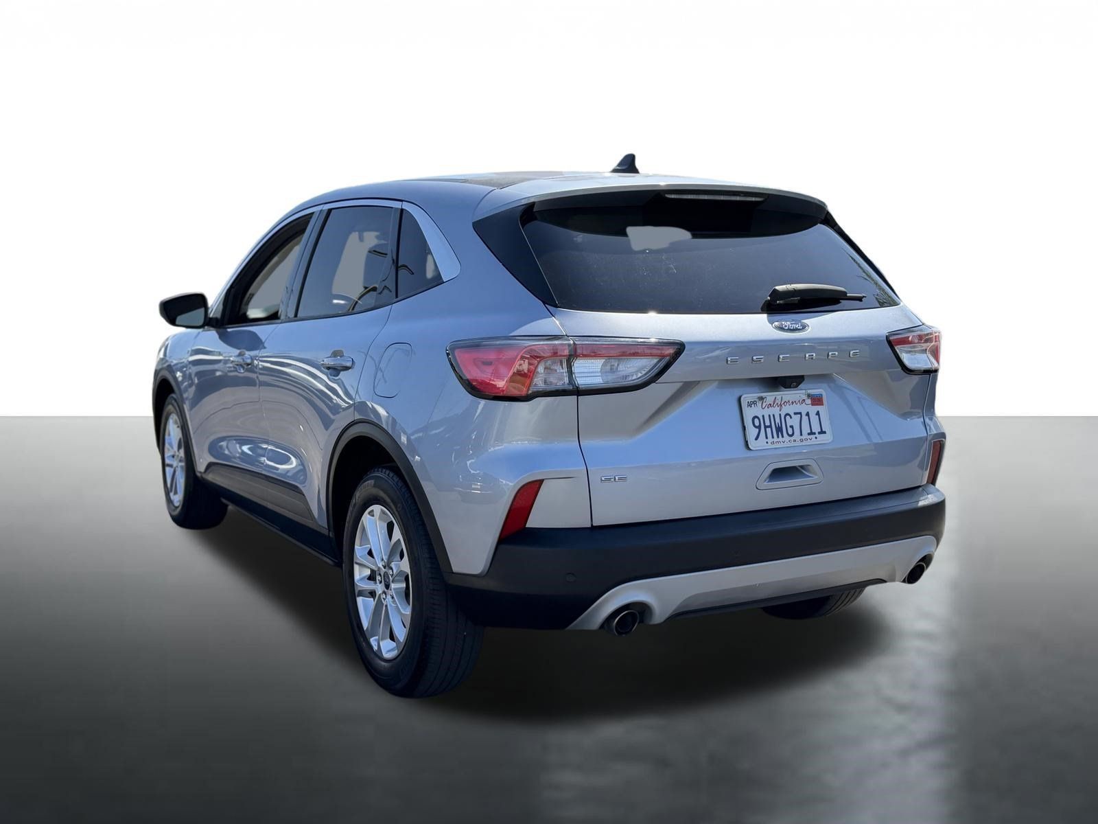 Used 2022 Ford Escape SE FWD image 6