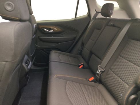 Used 2018 GMC Terrain SLE FWD image 18