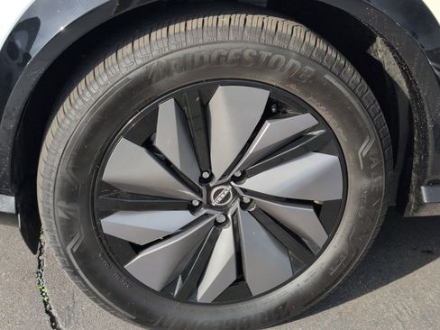 Certified 2024 Nissan Ariya FWD image 12