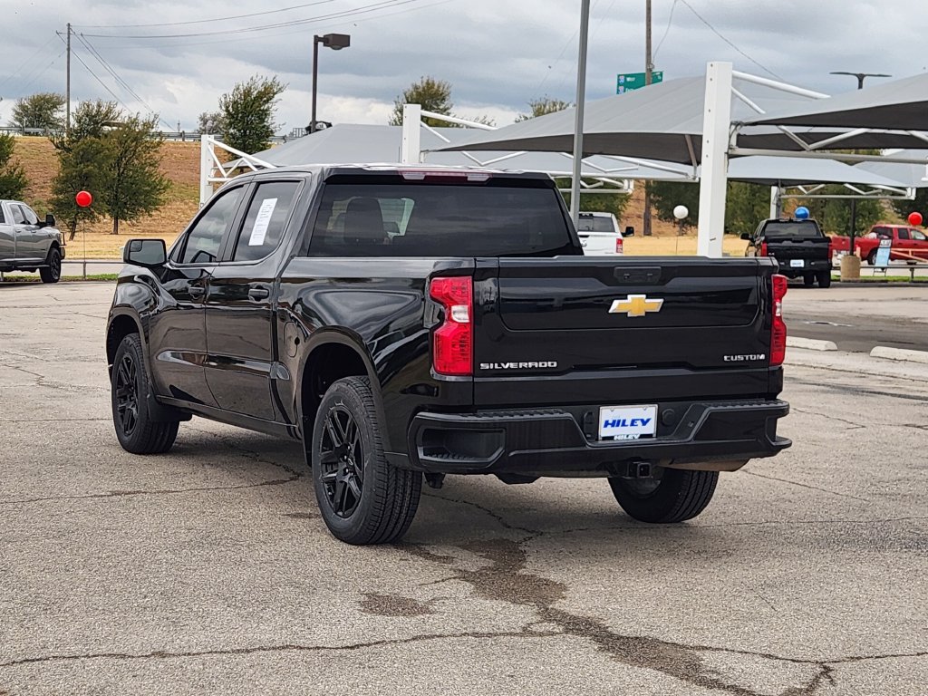 Used 2024 Chevrolet Silverado 1500 Custom RWD image 5
