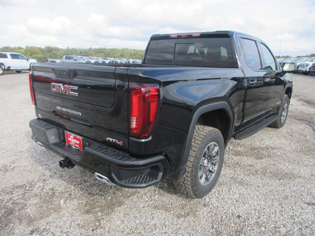 New 2026 GMC Sierra 1500 AT4 w/ AT4 Premium Package AWD/4WD image 4