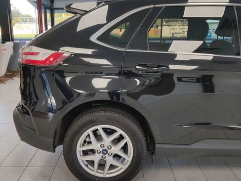 Used 2022 Ford Edge SEL AWD/4WD image 5