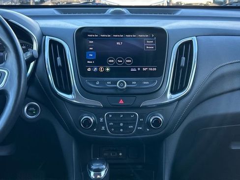Used 2019 Chevrolet Equinox Premier image 25