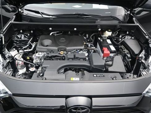 Used 2025 Toyota RAV4 LE FWD image 20