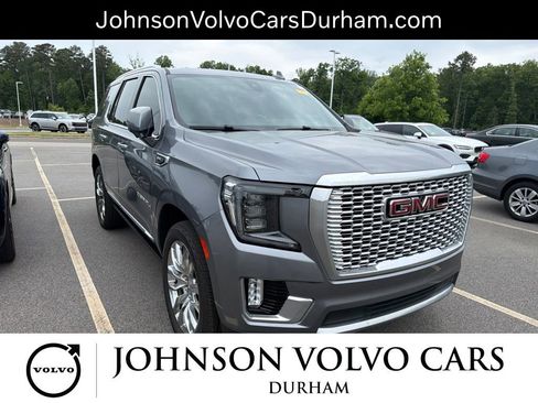Used 2021 GMC Yukon Denali AWD/4WD image 4