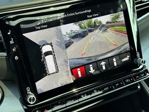 New 2026 Jeep Grand Wagoneer L Limited AWD/4WD image 29