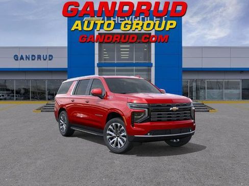New 2026 Chevrolet Suburban High Country w/ Sun And Tow Package AWD/4WD image 1
