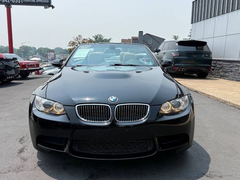 Used 2013 BMW M3 Convertible w/ Premium Pkg RWD image 2