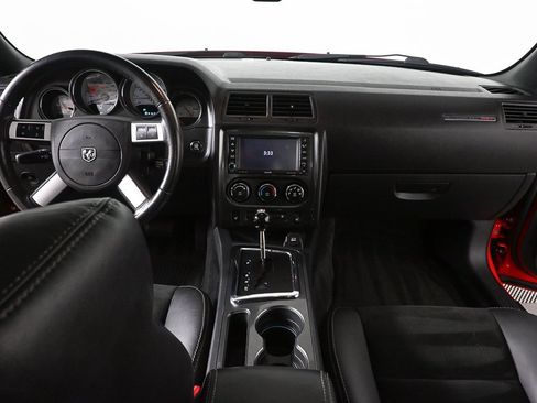 Used 2010 Dodge Challenger SRT8 image 15