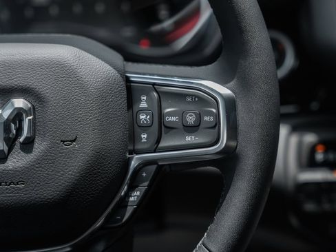 New 2026 RAM 1500 Laramie AWD/4WD image 32