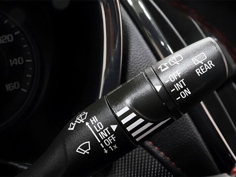 Used 2023 Chevrolet Equinox RS image 15