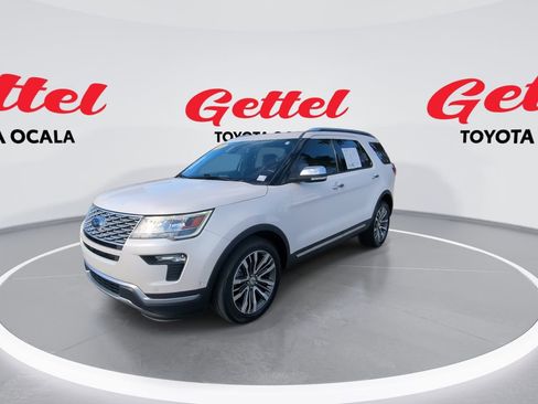 Used 2019 Ford Explorer Platinum image 4