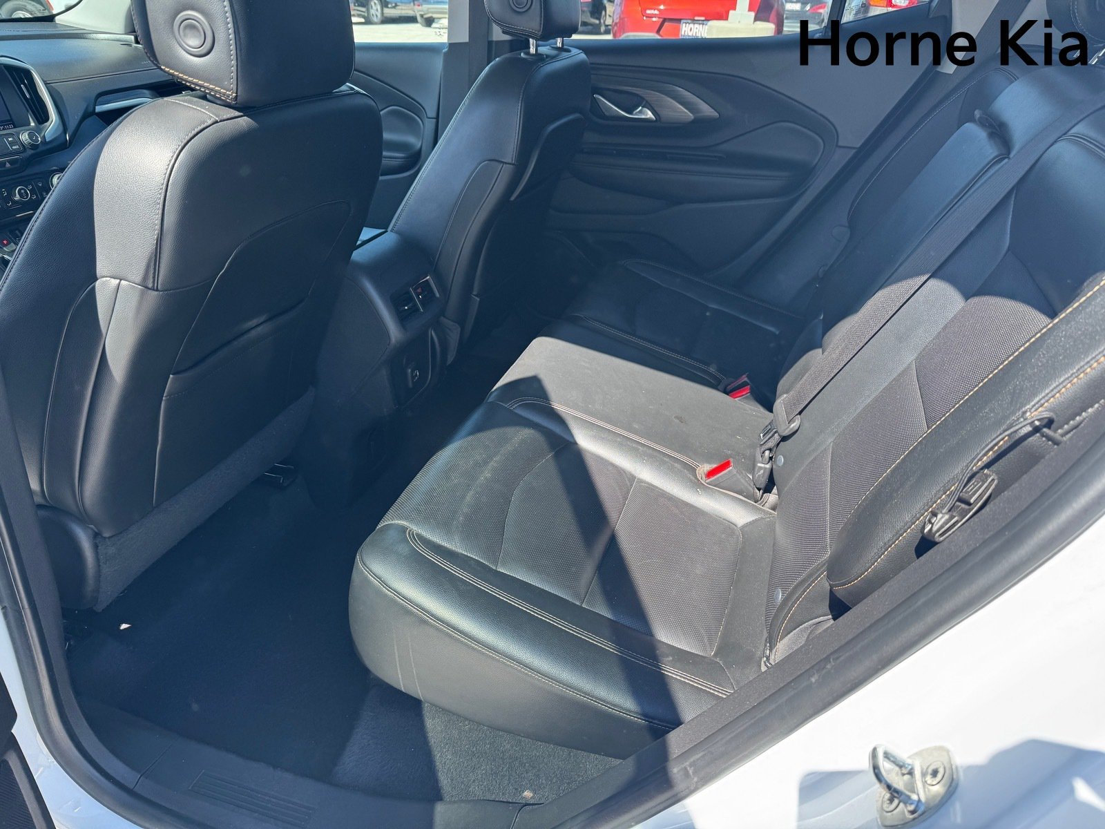 Used 2020 GMC Terrain SLT AWD/4WD image 12