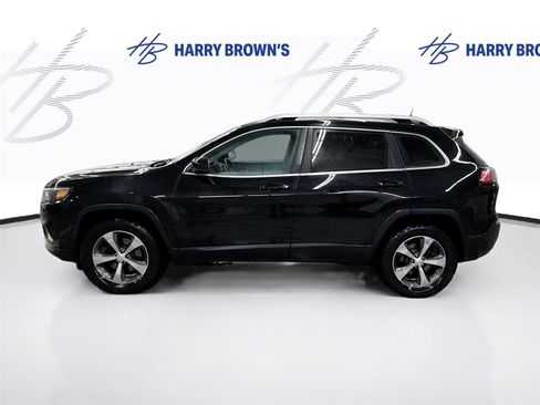 Used 2019 Jeep Cherokee Limited image 8