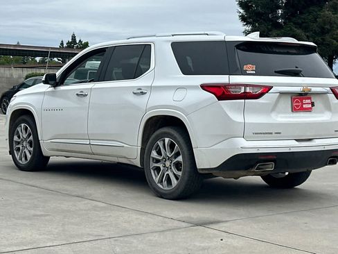 Used 2020 Chevrolet Traverse Premier w/ LPO, Floor Liner Package AWD/4WD image 7