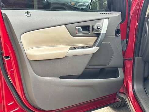 Used 2011 Ford Edge SEL w/ 202A Rapid Spec Order Code image 17