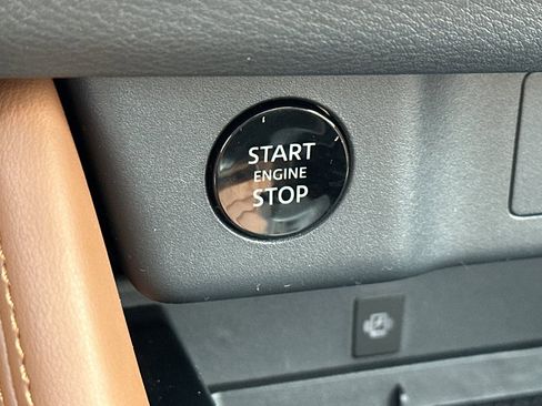 New 2026 Nissan Rogue Platinum AWD/4WD image 27