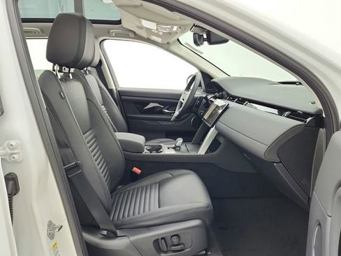 Certified 2025 Land Rover Discovery Sport S image 22