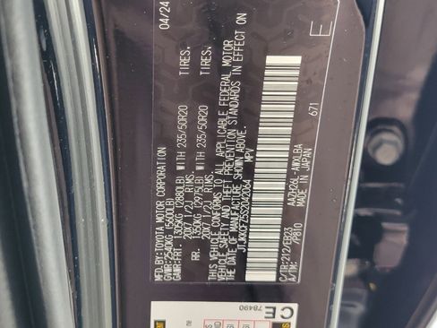 Used 2025 Lexus NX 450h+ F Sport w/ Towing Package (2000 Lbs) image 17