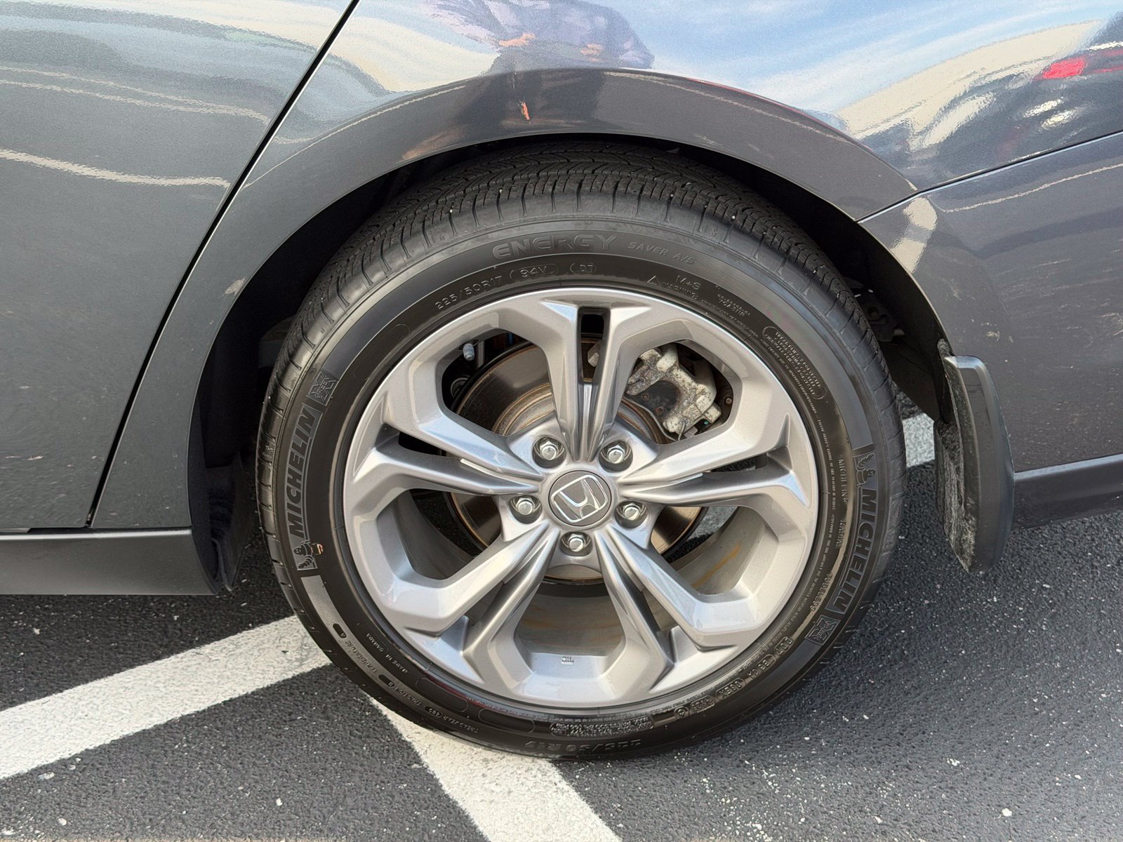 Used 2024 Honda Accord EX image 30