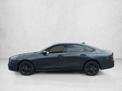 Used 2025 Honda Accord SE image 8
